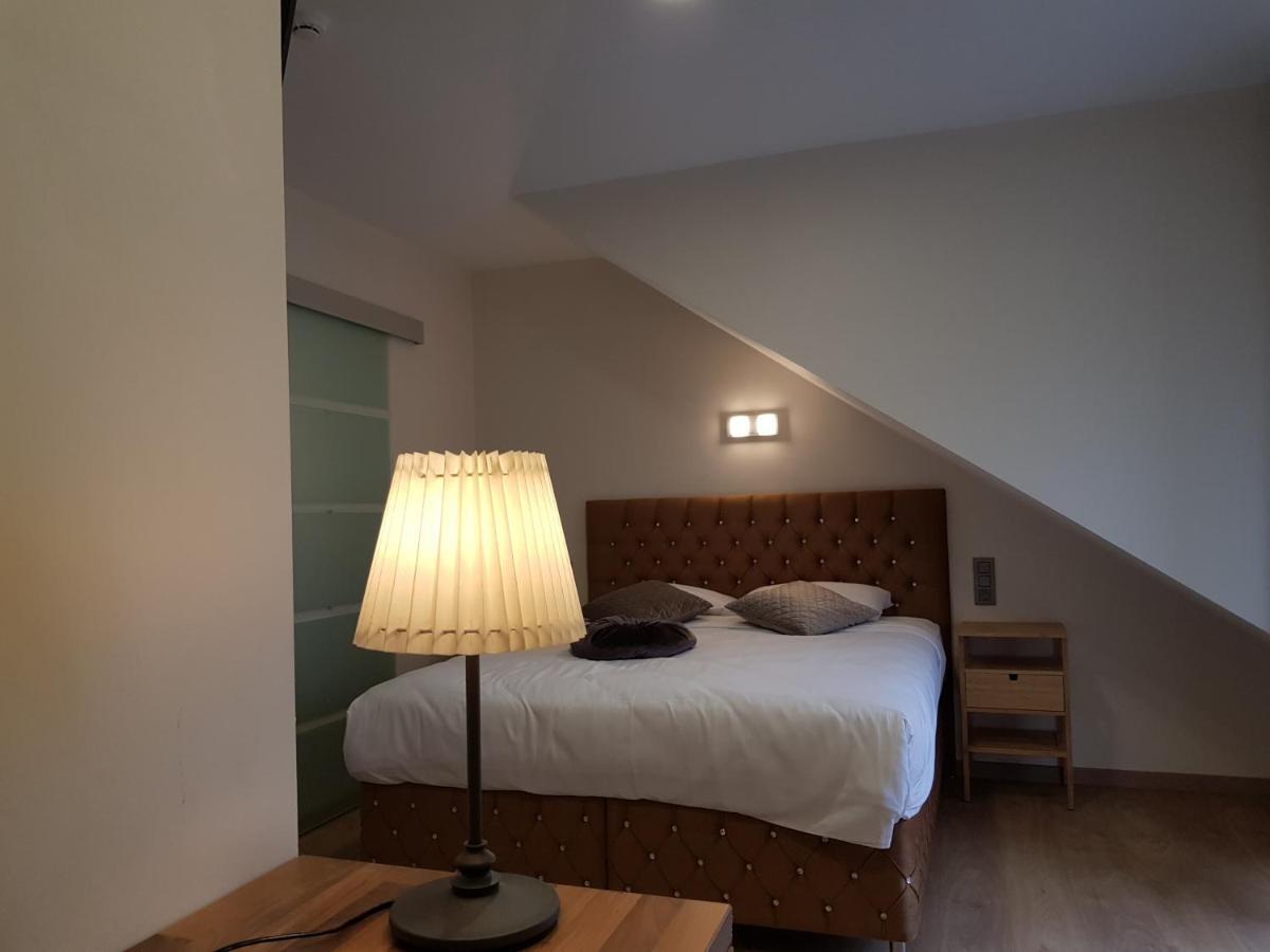 Hotel Meribel Saint-Josse-ten-Noode Екстер'єр фото